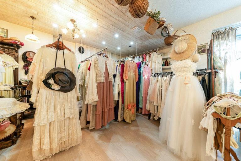 Bedroom, Margarret Pension and Antique Cafe, Seogwipo
