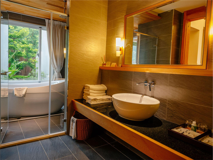 Bathroom 4, Bay Forest Boutique Guesthouse, Pingtung
