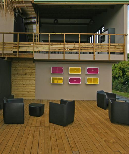 Public Area 4, VILLA ROMEO, L'Étang-Salé