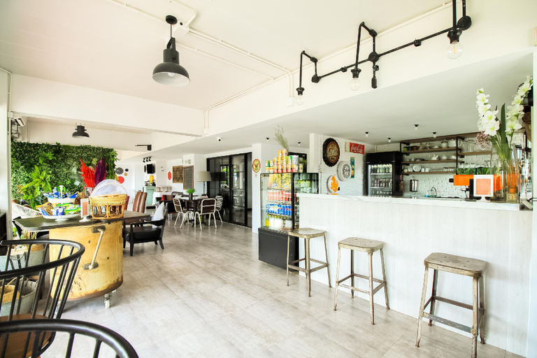 Food & Drinks 5, Kailub Rooms Hotel, Min Buri