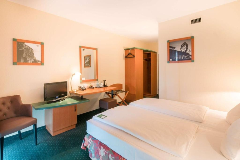 Bedroom 3, Hotel Dasing-Augsburg, Aichach-Friedberg