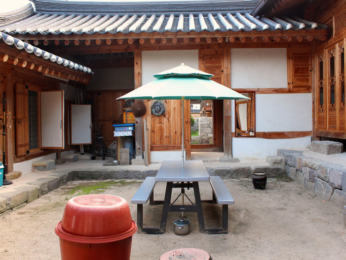 Others 4, Ongye jongtaek Hanok, Andong