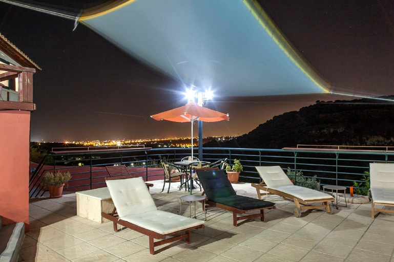 Food & Drinks 5, Estate Kares, Crete