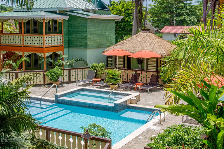 Sport & Beauty, COUNTRY COUNTRY BEACH COTTAGES