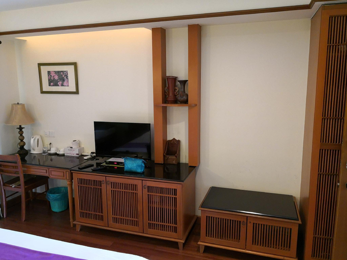 Others 4, Alpine Private Unit Deluxe Upper Unit Water Chalet, Port Dickson