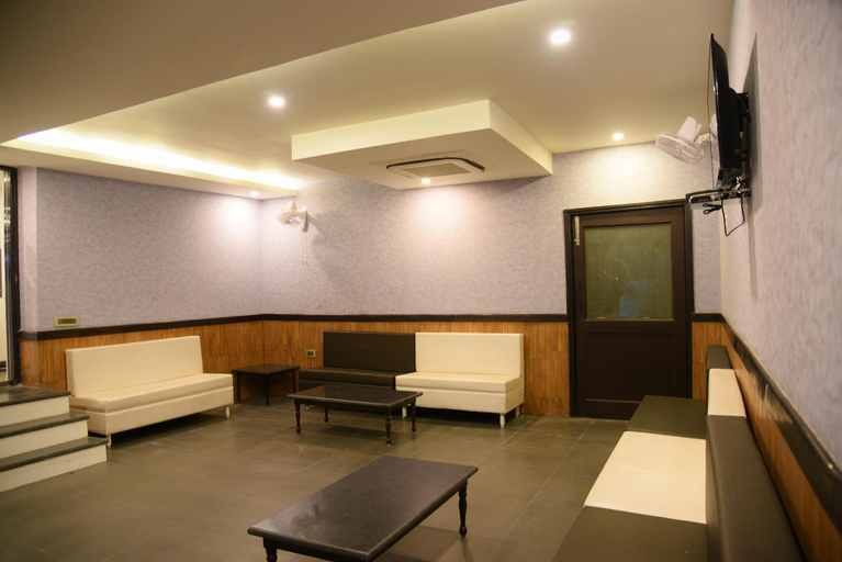 Bedroom 3, Hotel Broadway, Jaipur