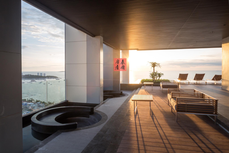 Others 5, centric sea, Pattaya