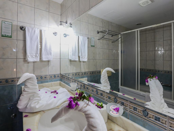 Bathroom, Valeri Beach Hotel – All Inclusive, Kemer