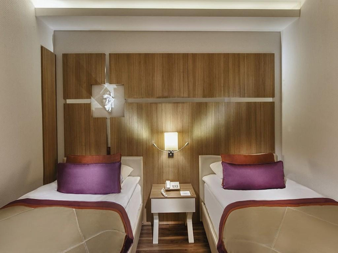 Bedroom 3, Botanik Platinum - All Inclusive, Manavgat