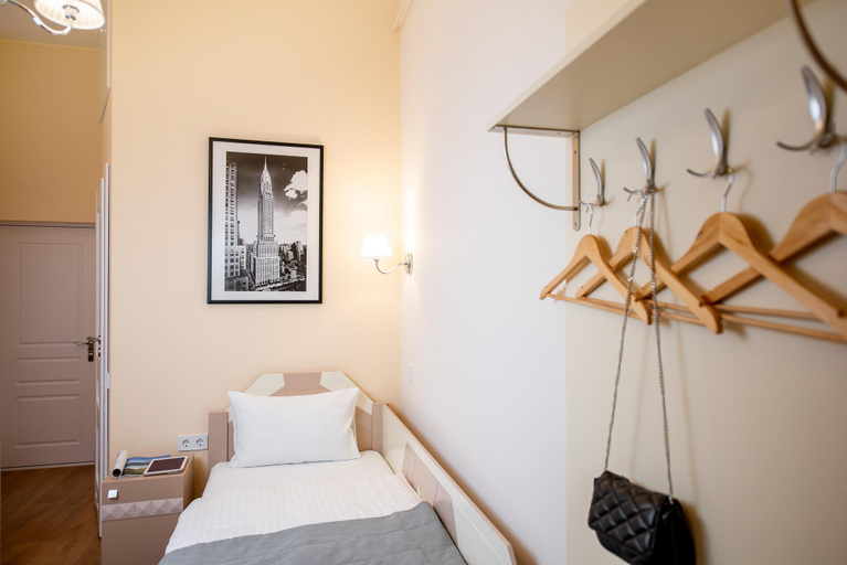 Bedroom 3, Art Deco Central Rooms , L'vivs'ka