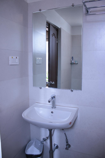 Bathroom, Hotel Shreehari Grand, Puri