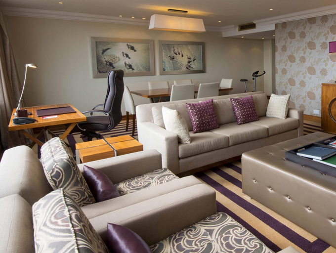 Others 5, Monomotapa Hotel, Harare