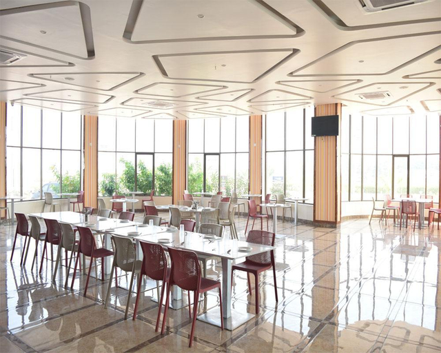 Food & Drinks 4, Hotel Highway Hari, Jamnagar