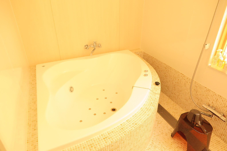 Bathroom 4, Ikedaya Kajikaen okutsu, Kagamino