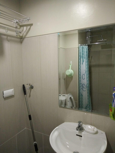 Bathroom 4, Classy Condo Unit at Shell Residences, Pasay City