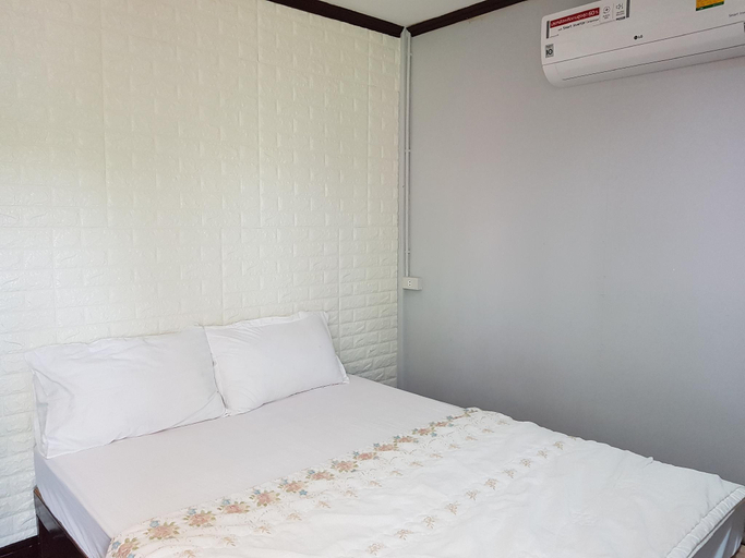Others 4, Green house resort, Lam Plai Mat