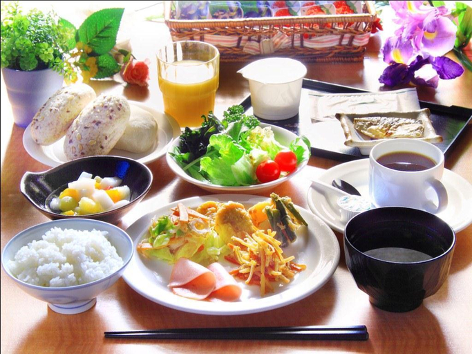 Food & Drinks 5, Hotel Route Inn Hamamatsu Dealer Dori, Hamamatsu