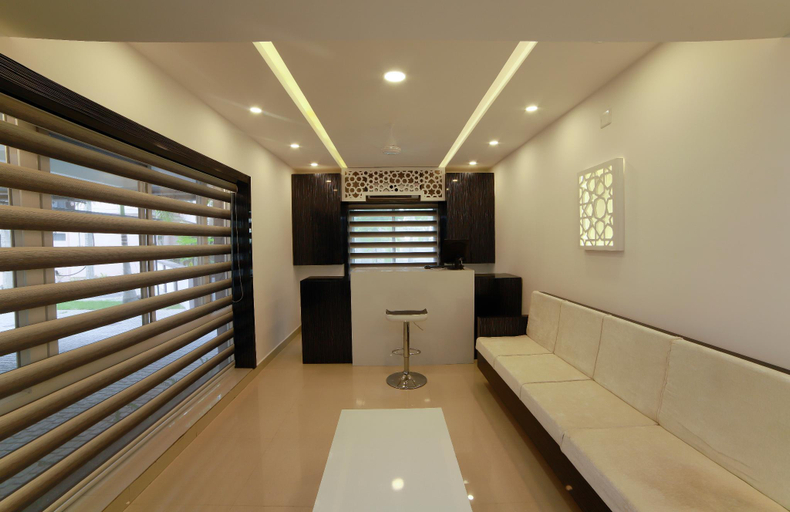 Public Area 3, Daan Ambalath Maple, Thrissur