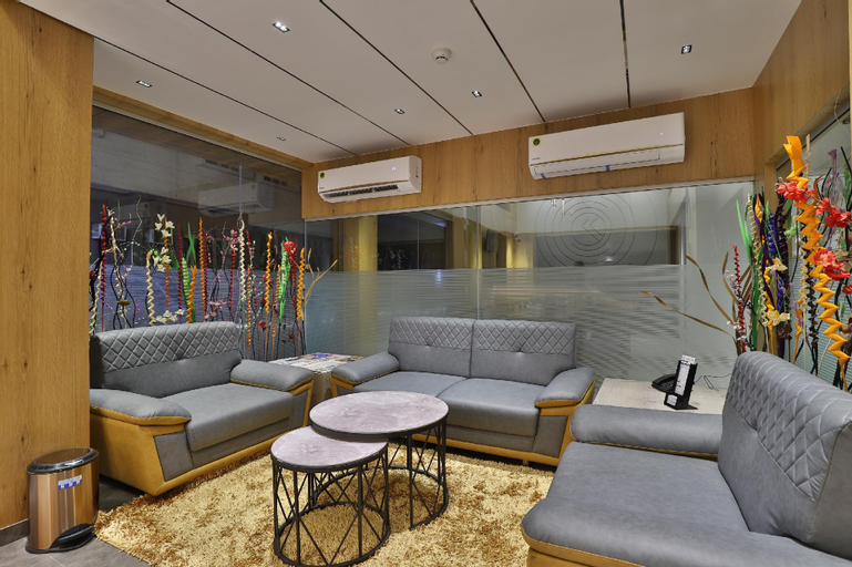 Hotel 7orbit, Surat
