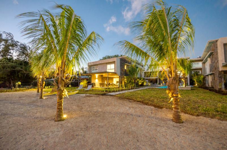 Others 4, L'Escale Luxury Beachfront Suites by Dream Escapes, Black River