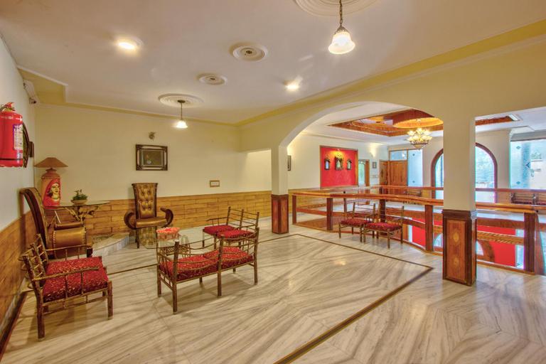 Others 4, Woodstock Inn near Mall Road, Kullu