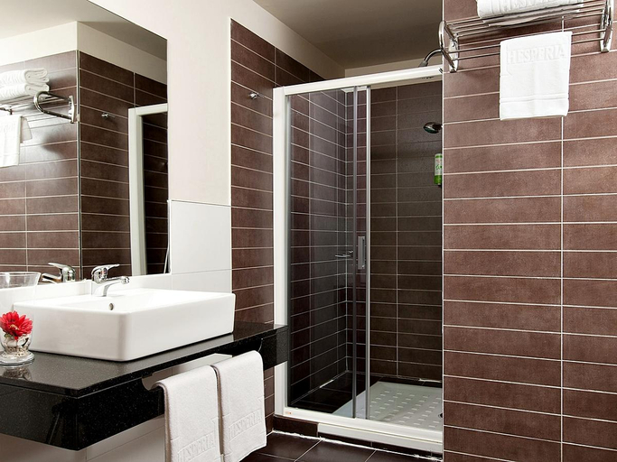 Bathroom 3, Hotel Balneario Areatza Nº 01224, Vizcaya
