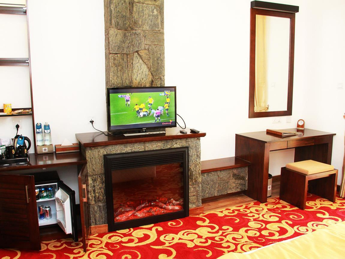 Public Area 4, Nuwara Eliya- The Blackpool, Nuwara Eliya