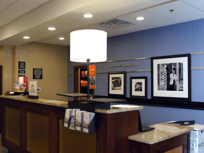Food & Drinks 4, Hampton Inn & Suites Philadelphia/Bensalem, Bucks