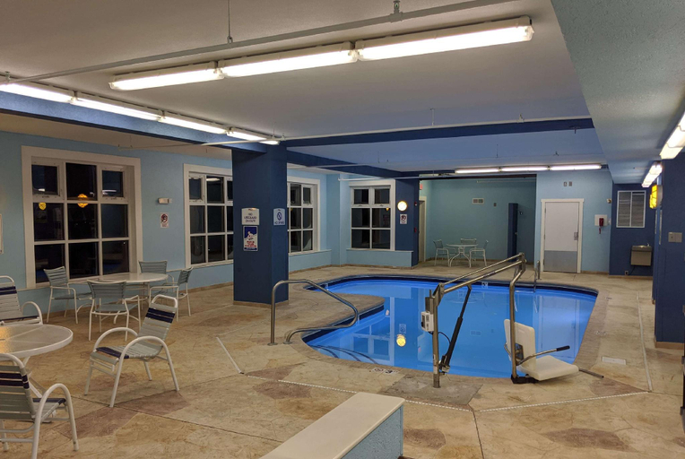 Public Area 2, Baymont by Wyndham Rockford, Winnebago