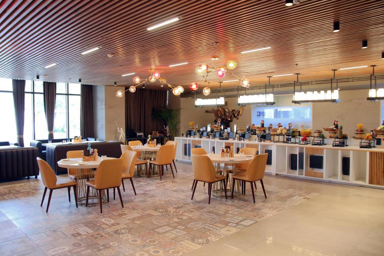 Food & Drinks 5, Udman Hotel Greater Noida, Gautam Buddha Nagar