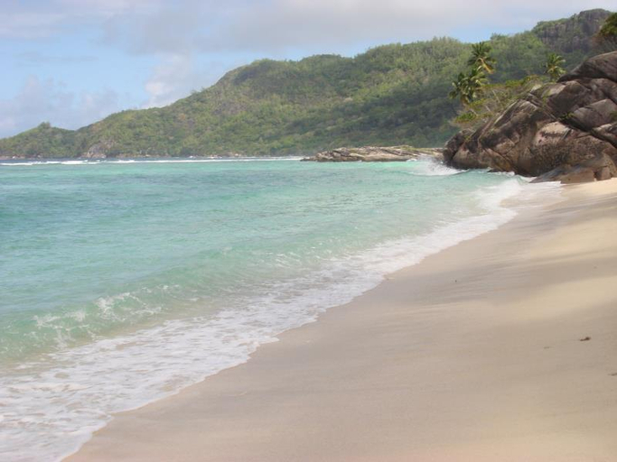 Others 5, Chalets D'Anse Forbans