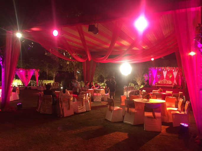 Food & Drinks 5, 21 Milestone Hotel & Resort, Delhi