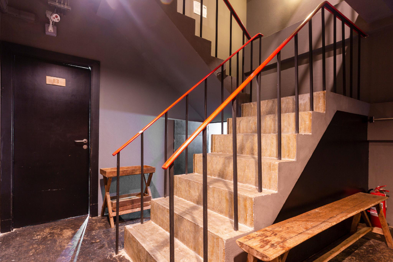 Public Area 2, Box Hostel N Cafe, Muang Chiang Mai