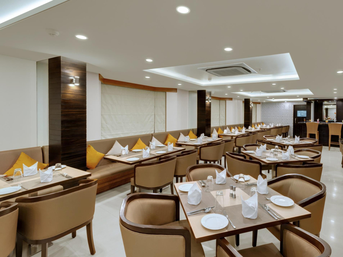 Food & Drinks 5, The Fern Residency, MIDC, Pune, Pune