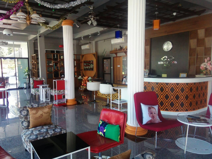Public Area 2, Waenpetch place Hotel, Warin Chamrap