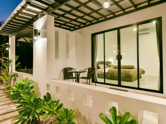 Others 3, Magic House Resort, Muang Chumphon