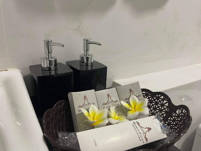 Bathroom, DP Residence, Sihanoukville