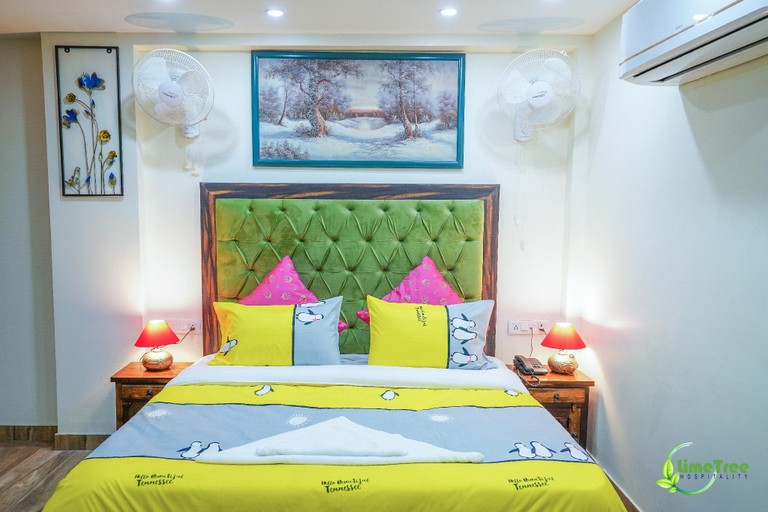 Bedroom 2, Lime Tree Hotel near 32nd Avenue , Gurgaon