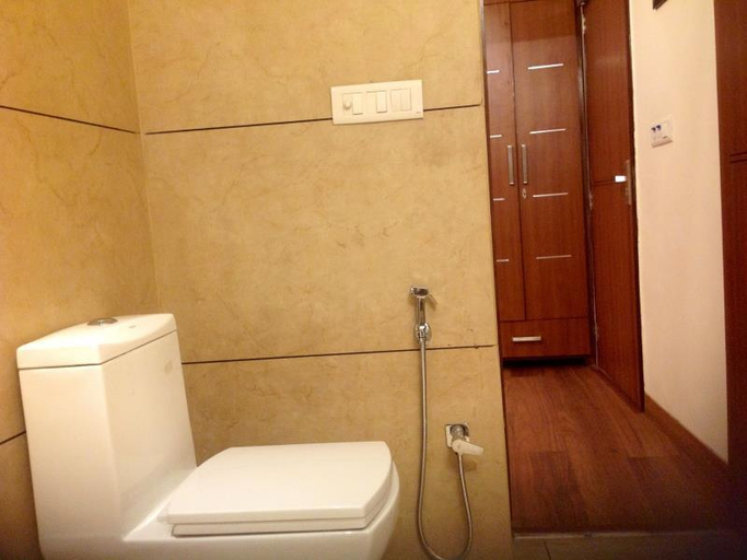 Bathroom 4, Hotel 24x7 Inn, Jalandhar