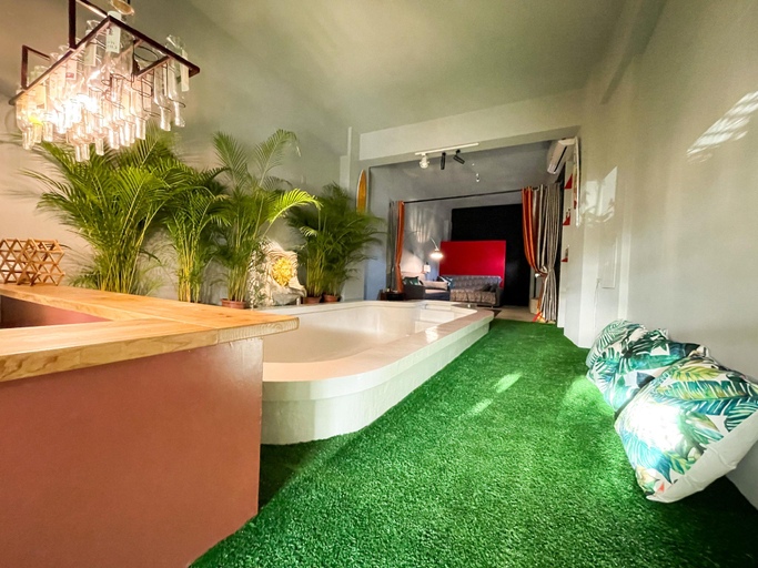 Others 2, ABS POOL CONDO, Pingtung