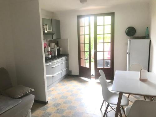 Studio calme avec jardin, Pyrénées-Orientales