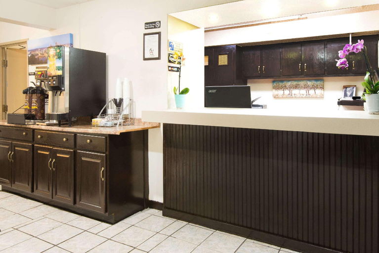 Public Area 2, Pittsburgh Royal Hotel, Allegheny