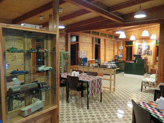Food & Drinks 5, Nung Ni Bangkhonthi, Wat Phleng