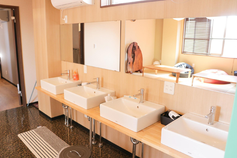 Bathroom 4, Guest House Matsu - Hostel, Osaka