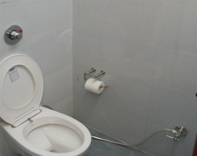 Bathroom 5, BedHubs, Hardwar