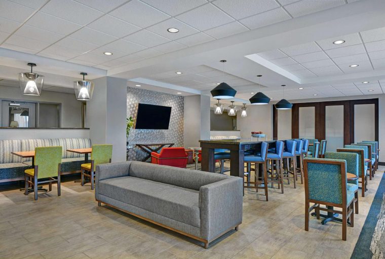 Public Area 2, Hampton Inn Bath (Brunswick Area), Sagadahoc