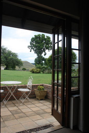 Others 3, Elgin Guest House, Sisonke