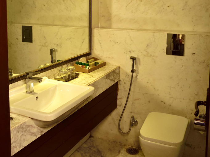 Bathroom 5, The Fern Hillside Resort, Nainital