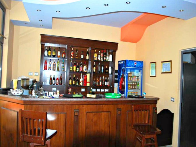 Food & Drinks 5, Hotel Athina, Shkodrës