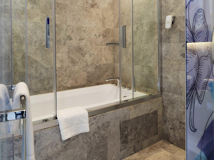 Bathroom 3, Ibis Styles Istanbul Atasehir, Maltepe